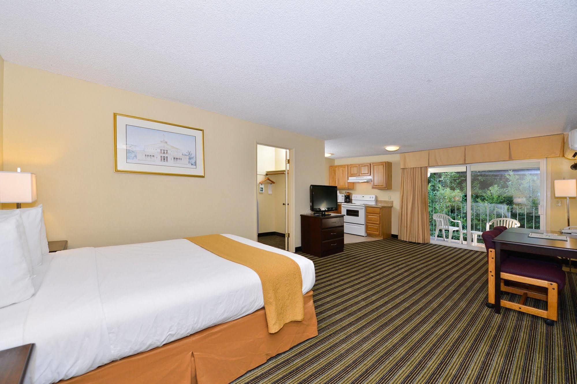 Quality Inn & Suites Vancouver - Hazel Dell Ngoại thất bức ảnh