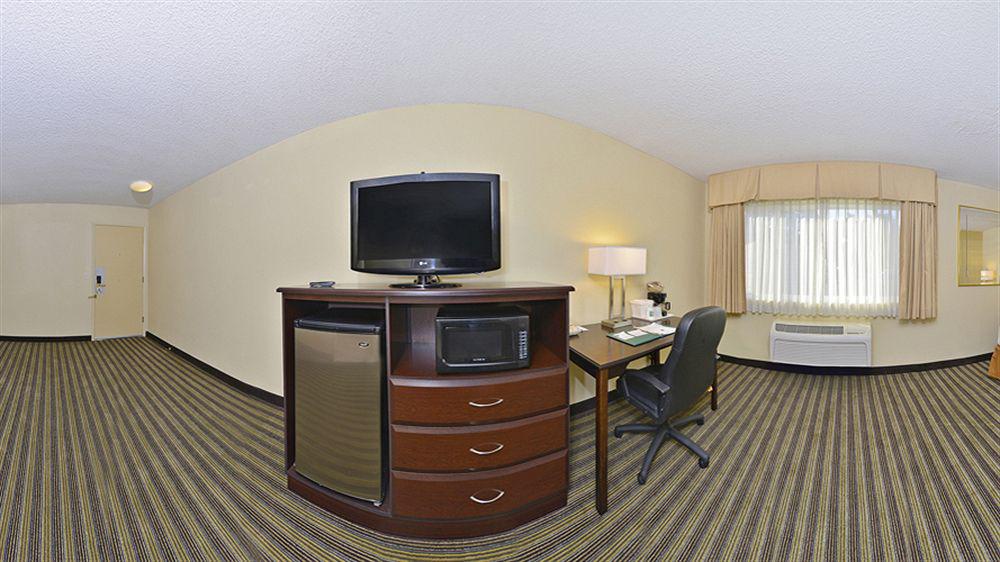 Quality Inn & Suites Vancouver - Hazel Dell Ngoại thất bức ảnh